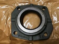 Halftrack Cap, Transfer Case, Main Shaft, Rear Bearing With Oil Seal Assy. picture