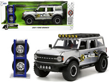 2021 Ford Bronco KC HiLiTES Extra Just Trucks 1/24 Diecast Model Car picture