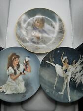 1978-1980 VILETTA Collectors Plate - Very Good Condition_LOT OF 3 picture
