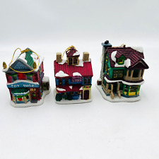 MR CHRISTMAS VINTAGE MUSICAL LIGHTUP ORNAMENT VILLAGE HOUSE CAROL Lot 3 - AS IS picture