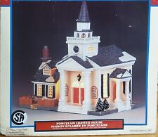 2000 Lemax Plymouth Corners United Church Lighted Porcelain Building House NEW  picture
