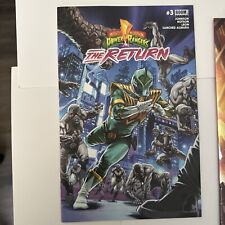 MMPR: The Return #3 Retailer And Foil Variant Cover By ESCORZA BROTHERS picture