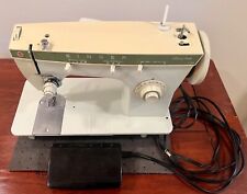 Vintage Singer Fashion Mate Sewing Machine Model 252 picture