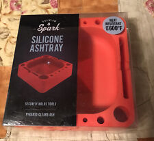 NEW Spark Premium Silicone Ashtray Heat Resistant Up To 600 Degrees F RED picture