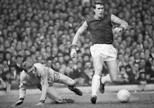 Football Geoff Hurst Of West Ham United In Action 1967 PHOTO picture