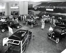 1948 WILLYS JEEP SHOW Classic Car Meet up Poster Photo 13x19 picture