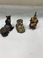 Vintage WMG 2003  3 Piece Southwestern Native American Nativity Figurines picture