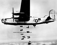 Consolidated B-24 Liberator dropping bombs 8X10 World War II WW2 Photo 400 picture