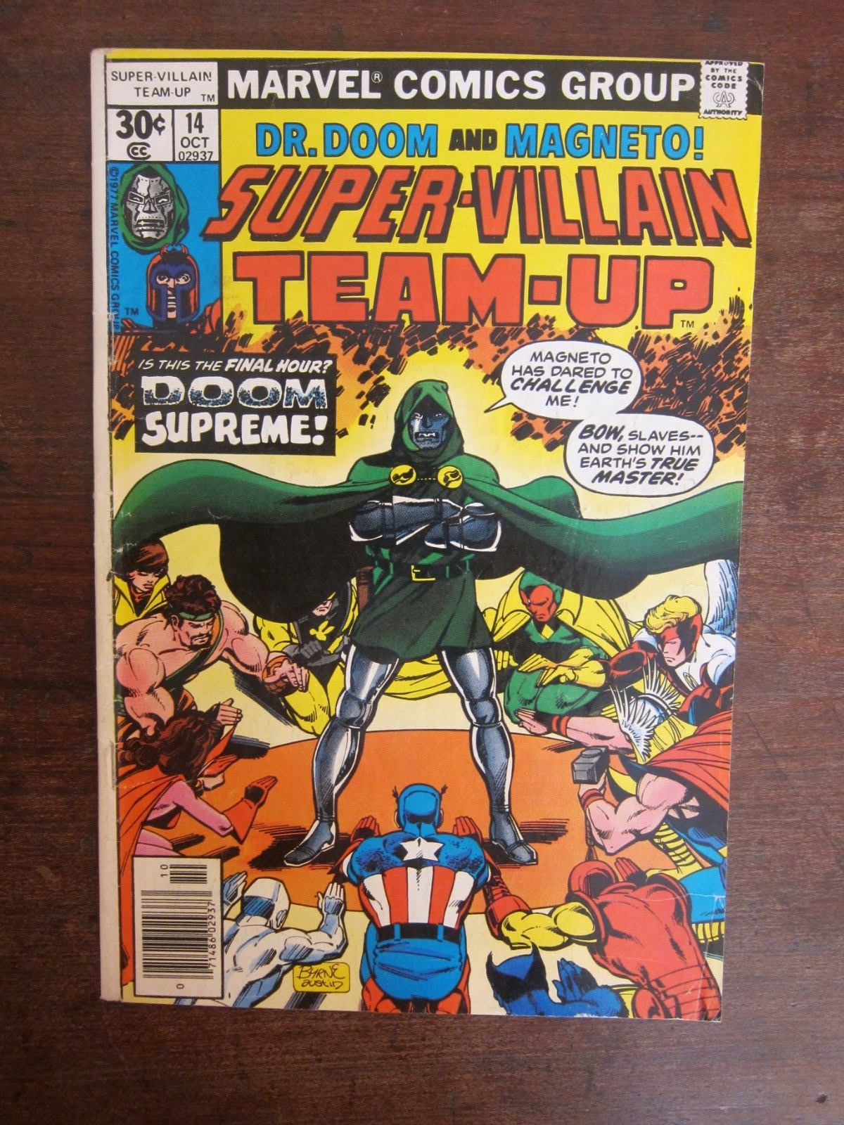 Super-Villain Team-Up #14 - Dr. Doom, Magneto, Avengers, Champions - Bronze Age