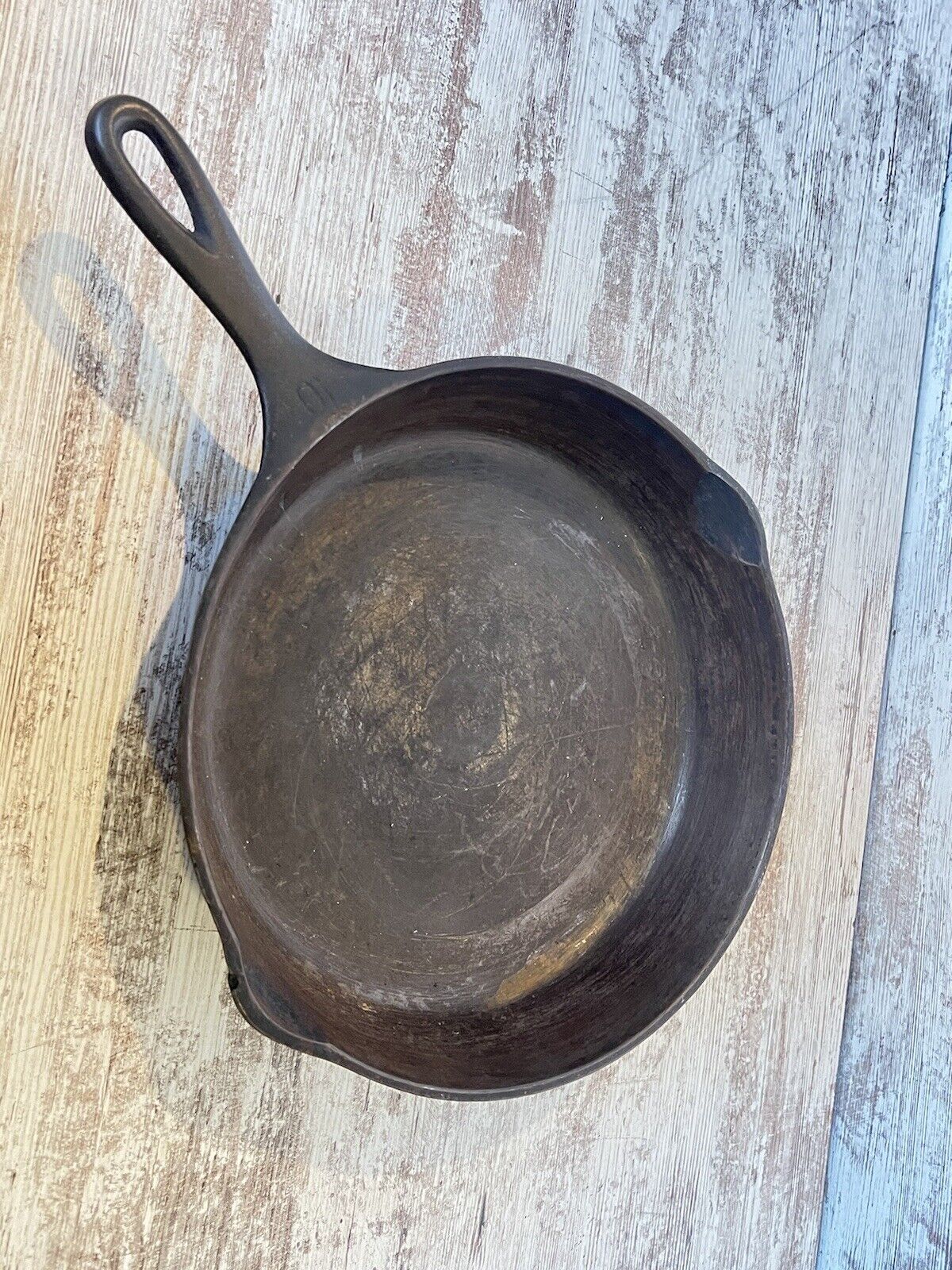 Large Wagner Ware #10 Cast Iron Skillet Frying Pan No. 1060H 11 3/4\