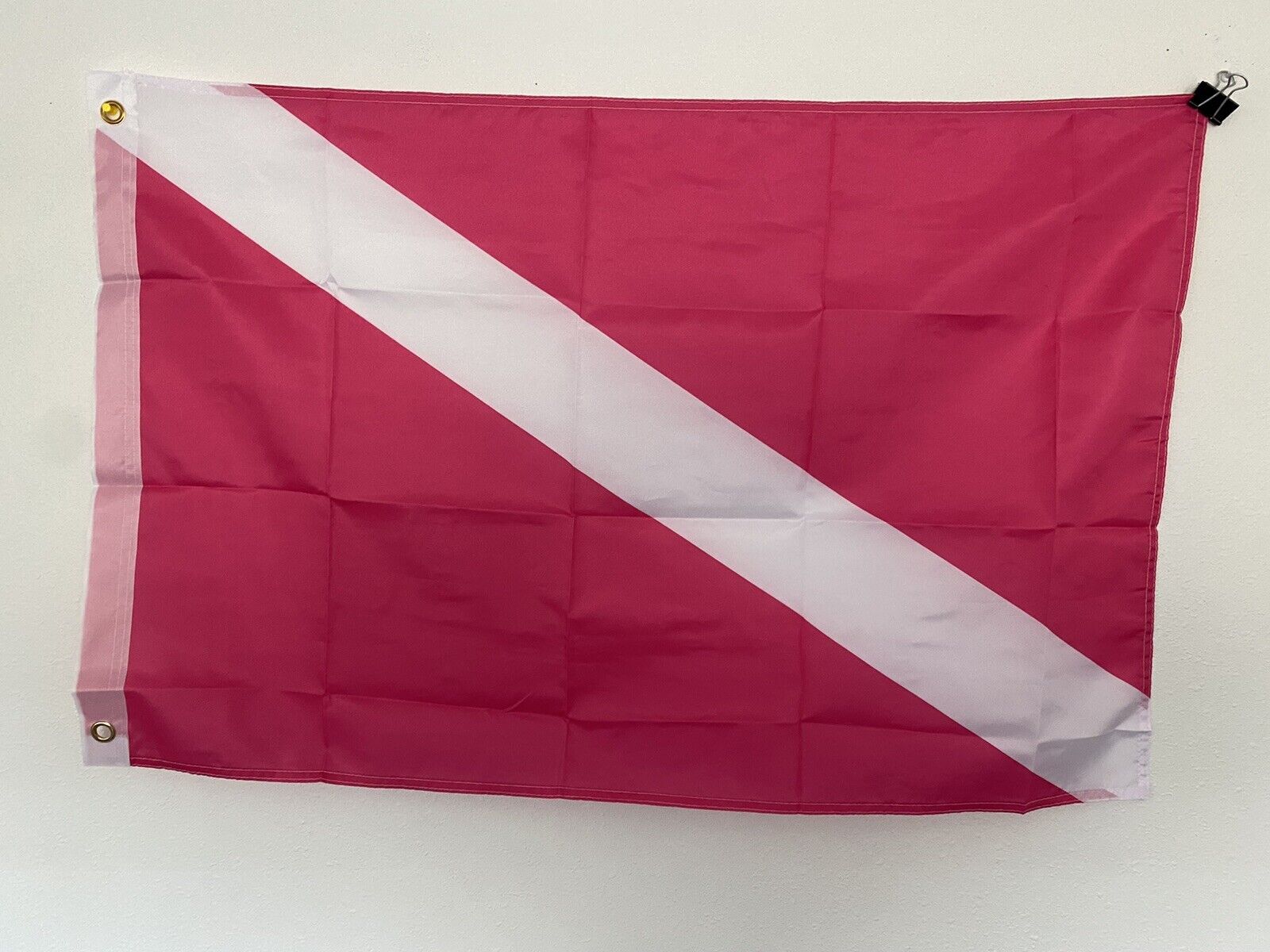2' X 3'  PINK DIVER DOWN FLAG SCUBA DIVING FLAGS NEW 