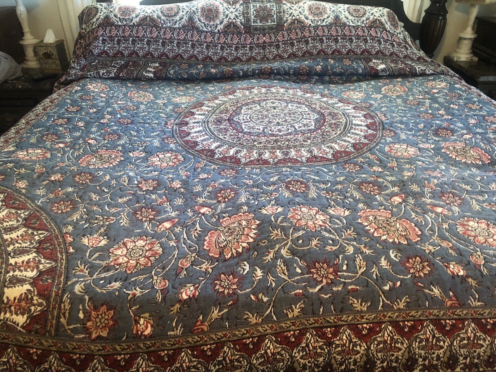 Soft Surroundings Coverlet Blanket Tapestry Style Cotton King France 110\