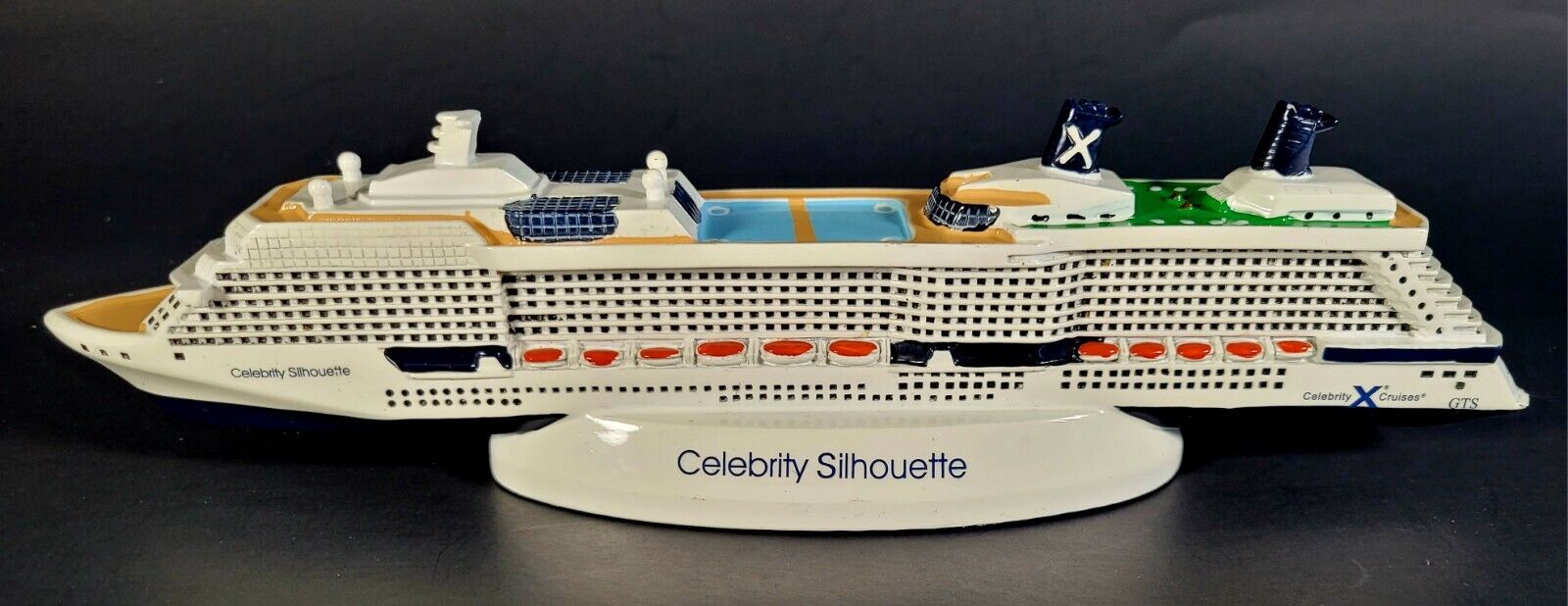 Celebrity Silhouette Cruise Line 10.5\