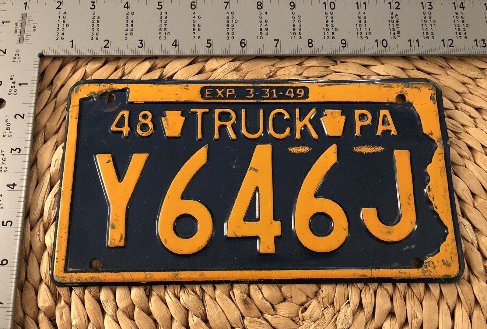 1948 Pennsylvania TRUCK License Plate Y646J ALPCA Garage Decor Ford Dodge