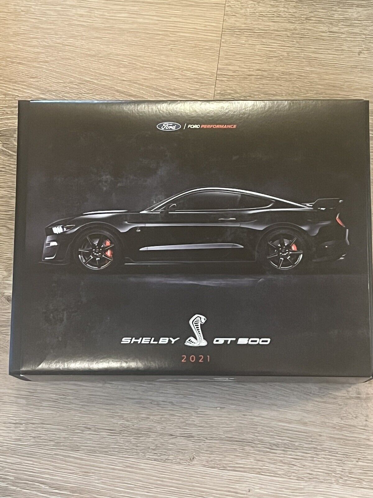 auto accesorios- Shelby GT500 owners supplement box