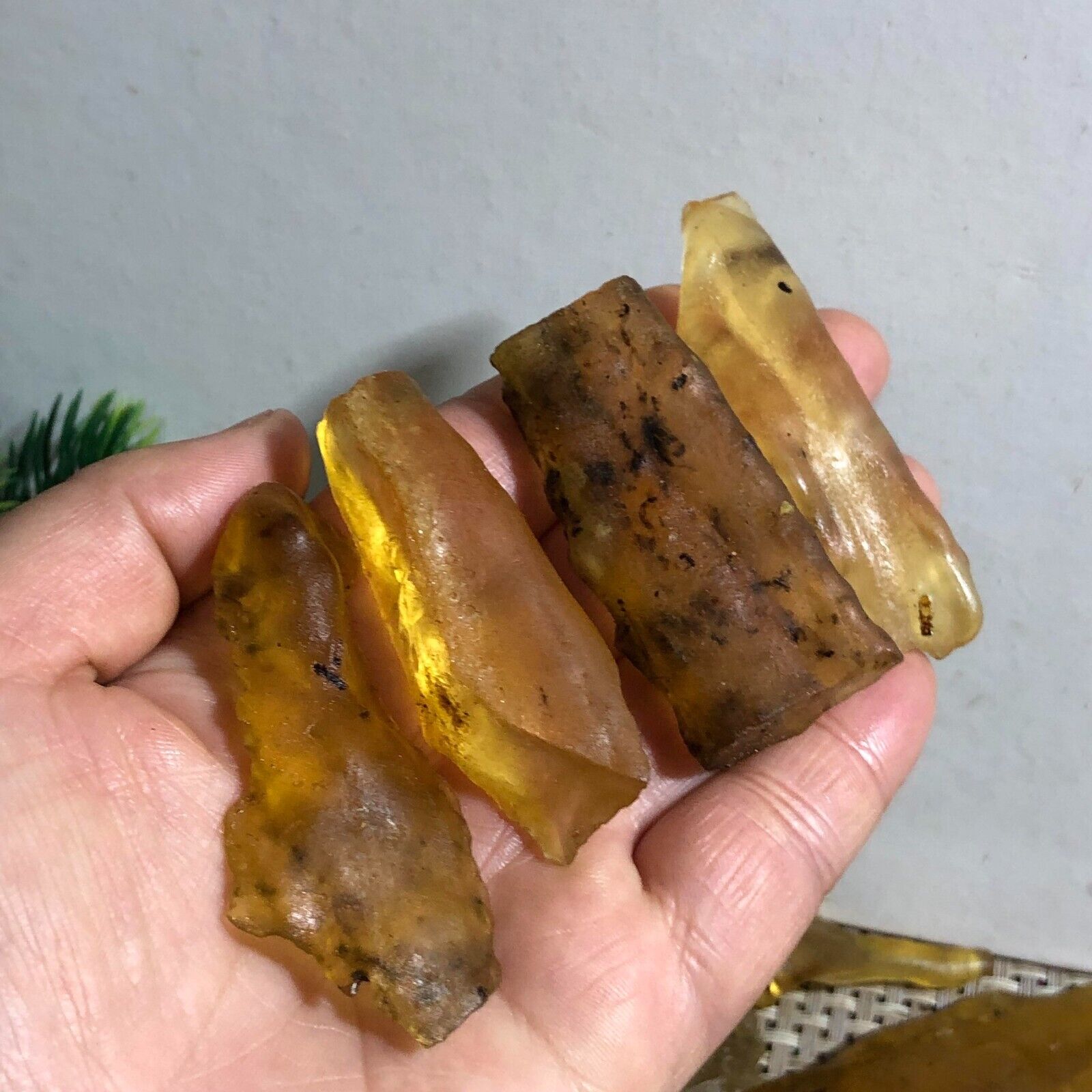 4pcs Natural Genuine Old Baltic Amber Rare Found Untreated Gemstone 30g c374