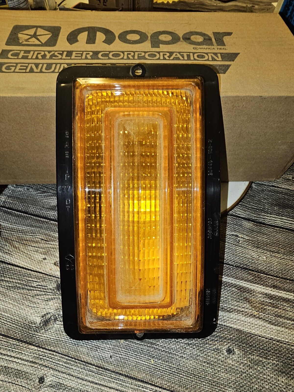 NOS Dodge Truck Power Wagon Ramcharger Amber Front Turn Signal Lens OEM 4114212