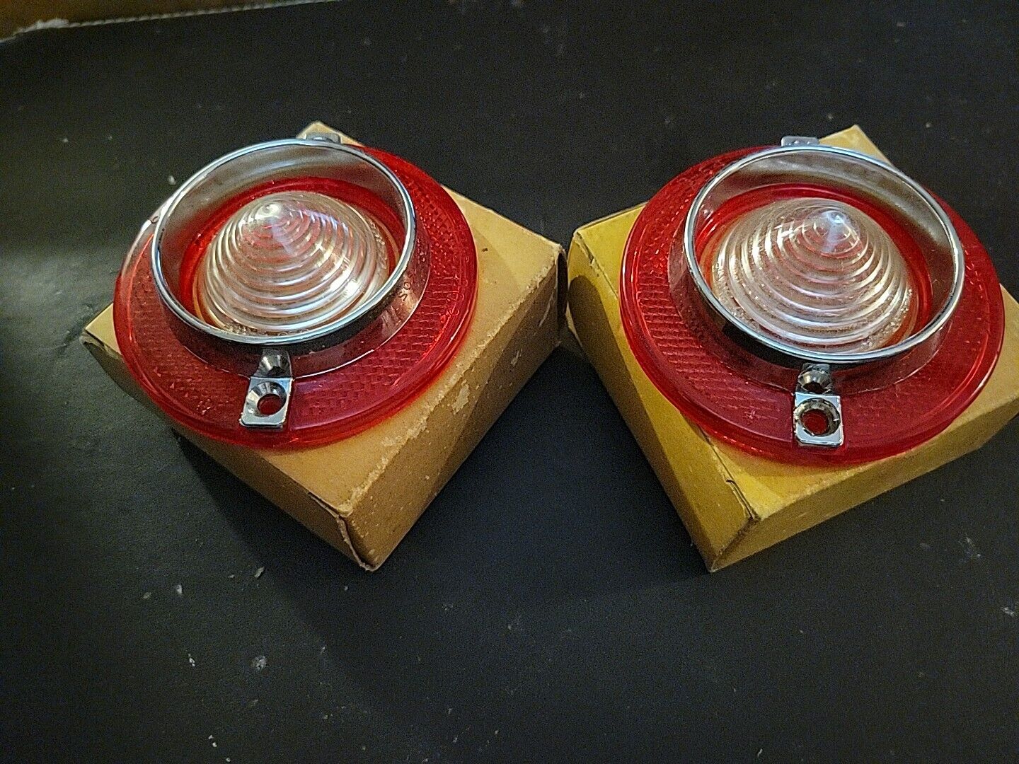 1964 Chevrolet Corvair N/O Re-manufactored Stock Back-up Lens And Ornament