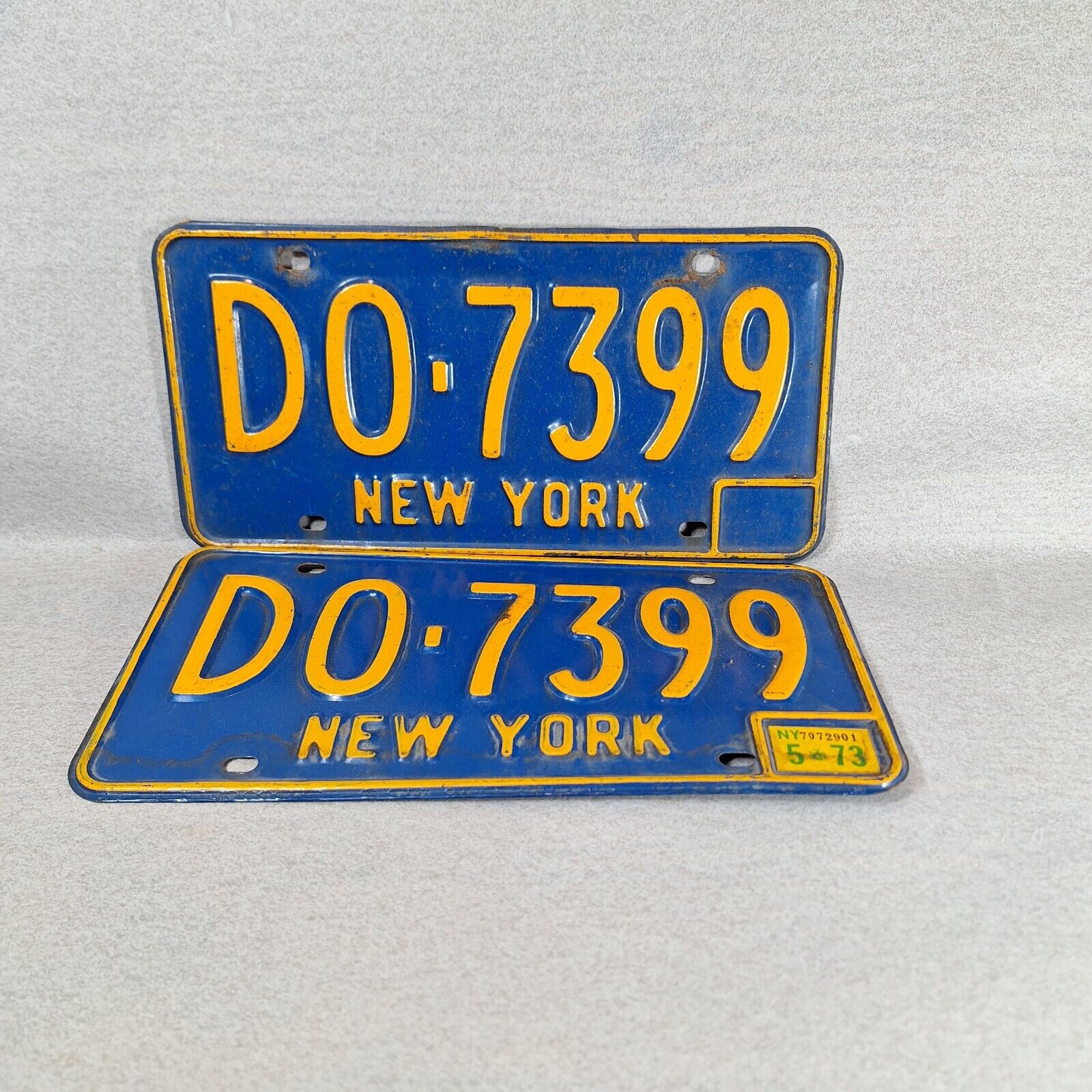 1973 New York License Plate Pair Blue 1966-73 Series  #D0 7399