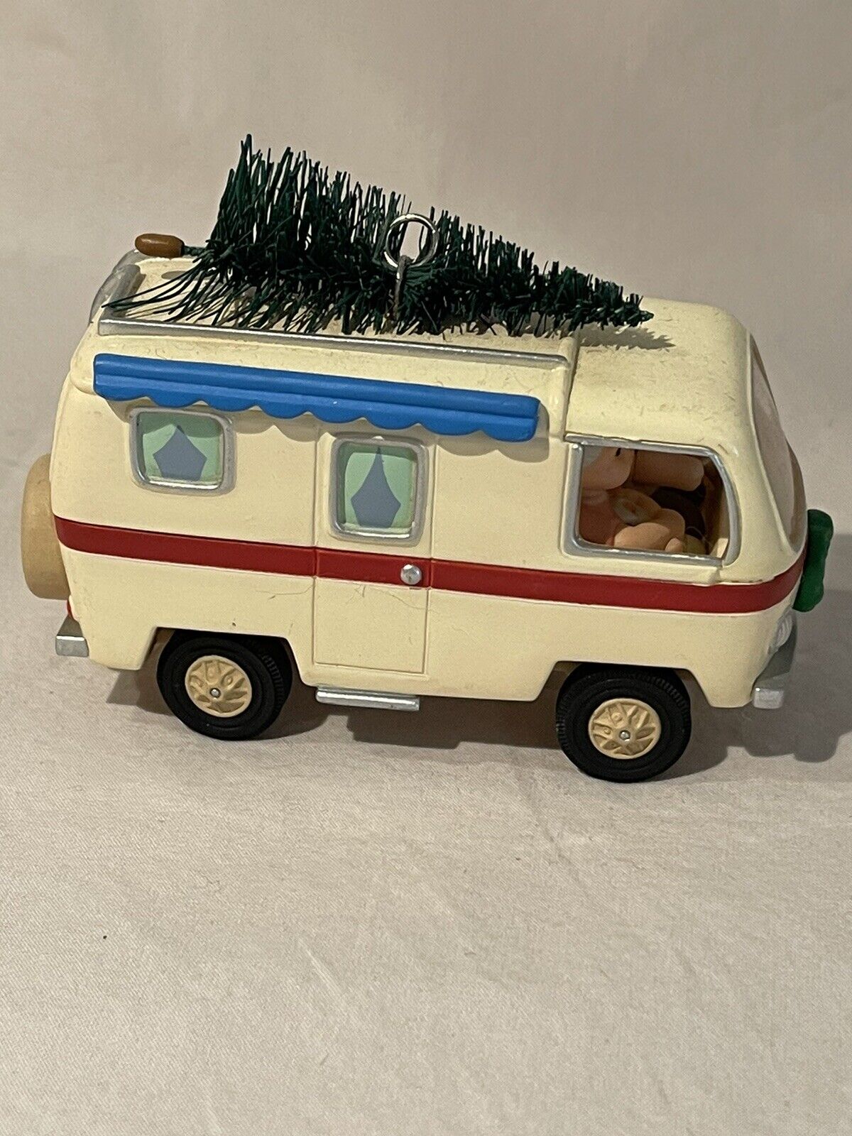 1995 Hallmark Keepsake RV Camper Christmas Ornament ~Mint~ No Box