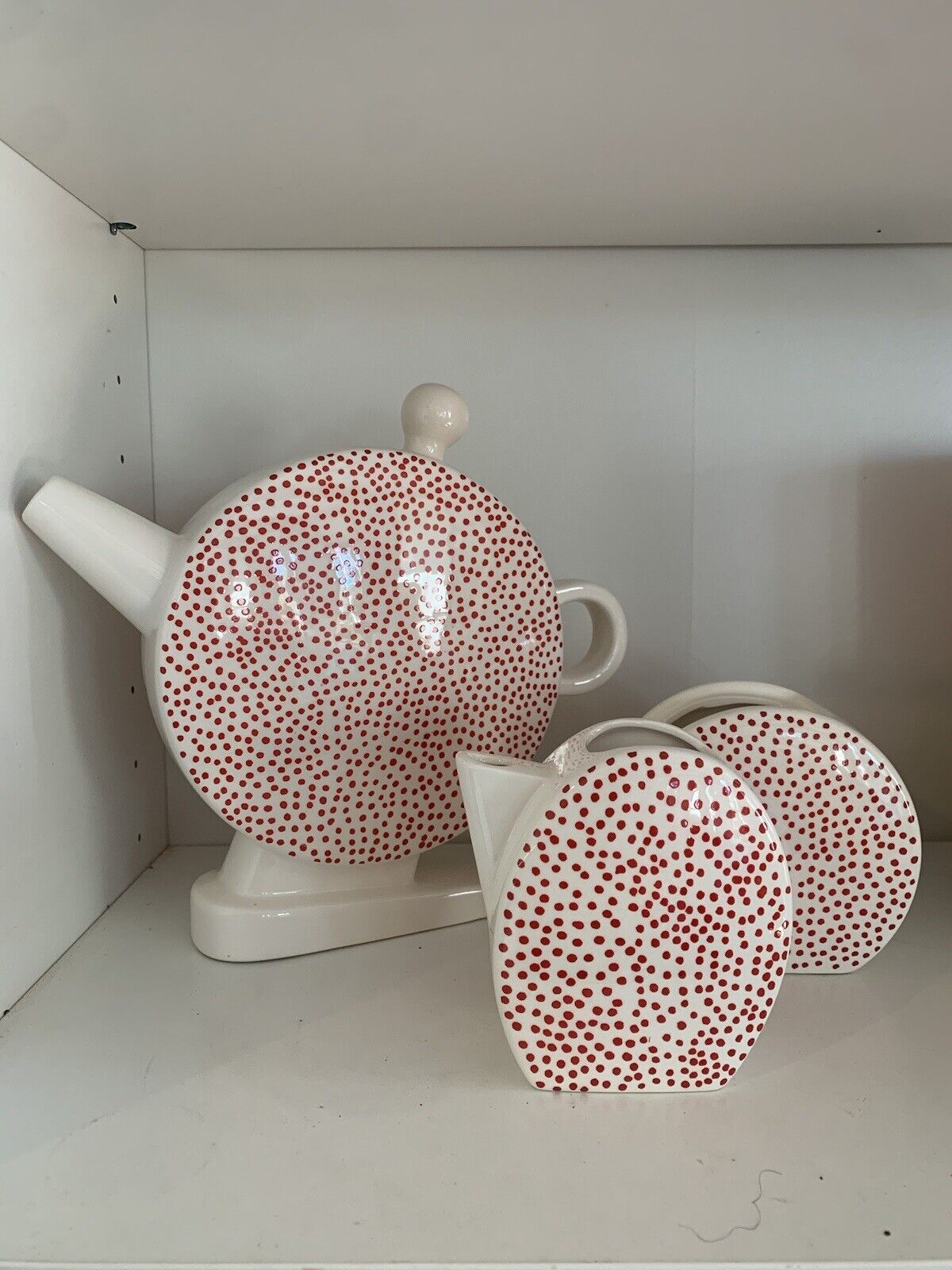 MEMPHIS BY DASCH Japan 1980s White/Red Ceramic Teapot, Sugar Bowl & Milk Jug