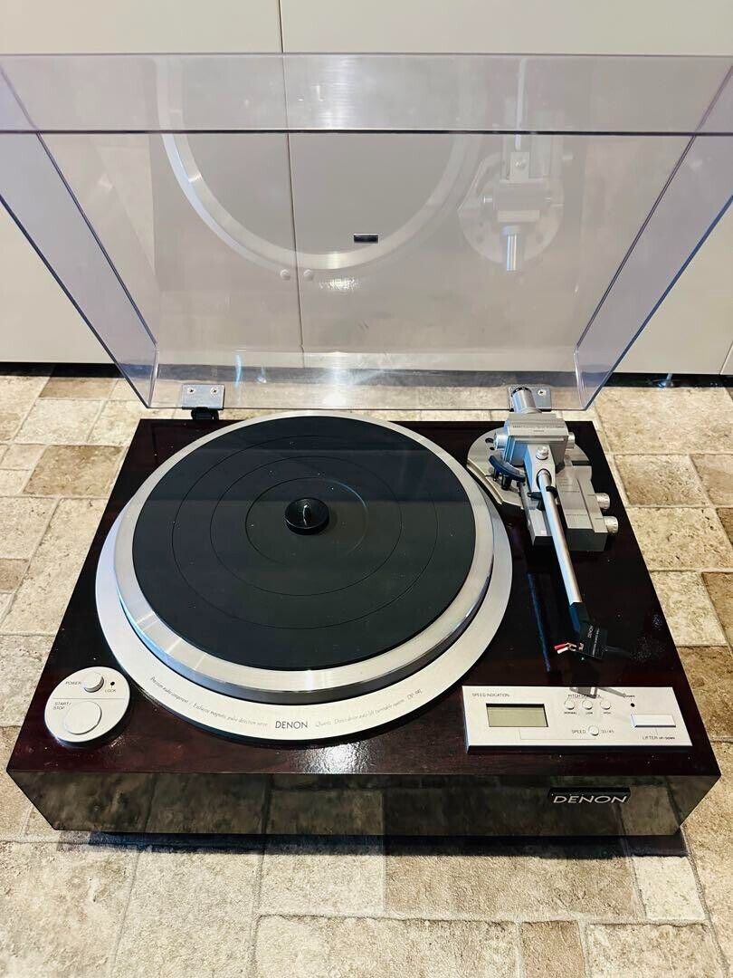 Denon DP-59L Direct Drive Auto-lift Turntable in Very Good Condition from Japan