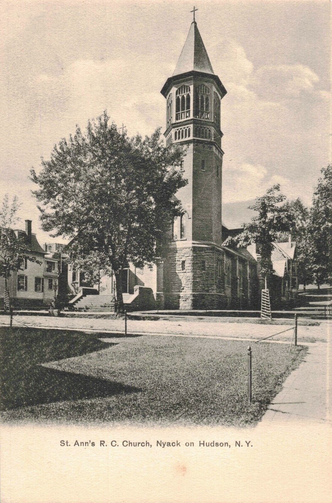 Nyack N.Y. St. Ann\'s R.C. Church on Hudson c.1902 Postcard 2t4-100
