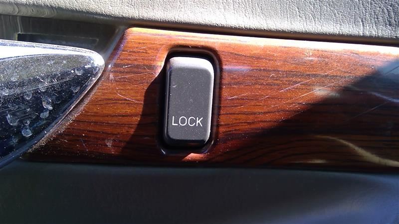 Front Door Switch Driver\'s Lock Fits 00-05 DEVILLE 108938