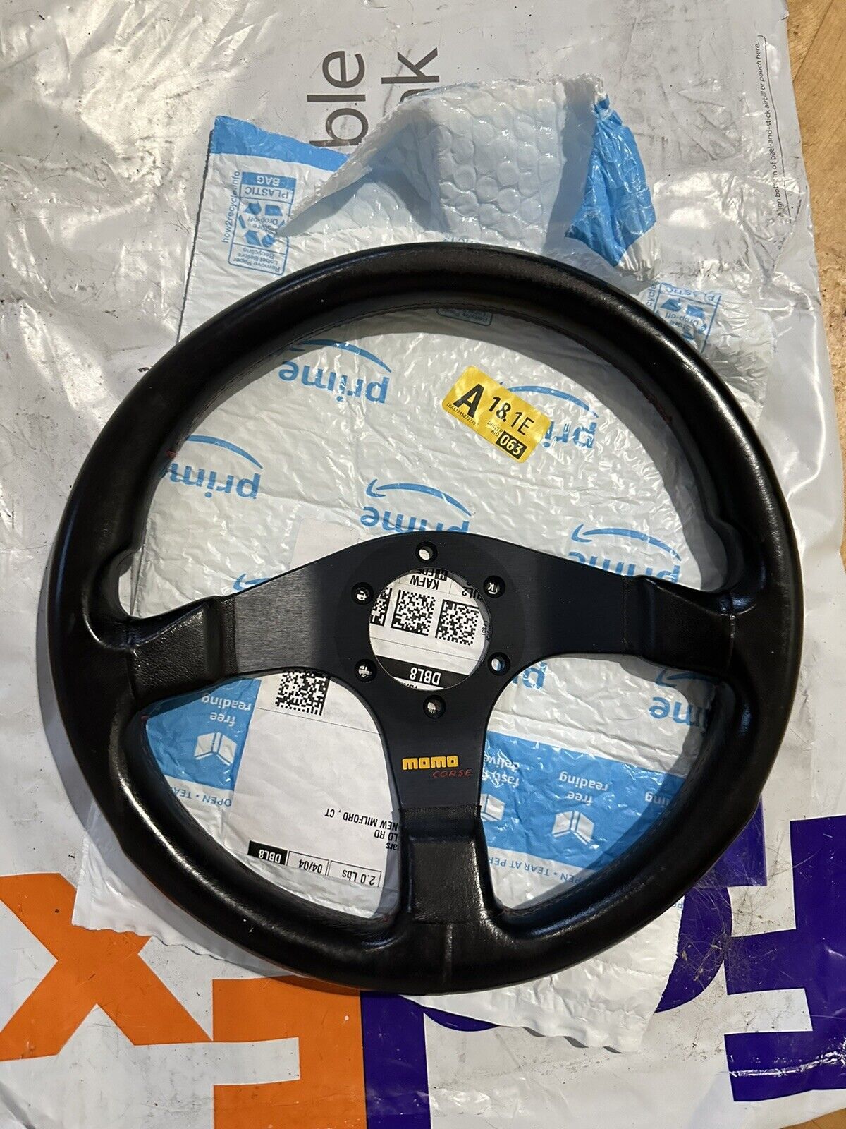MOMO CORSE D32 Steering Wheel RARE JDM KBA 70142 320mm DAMAGED  06/94