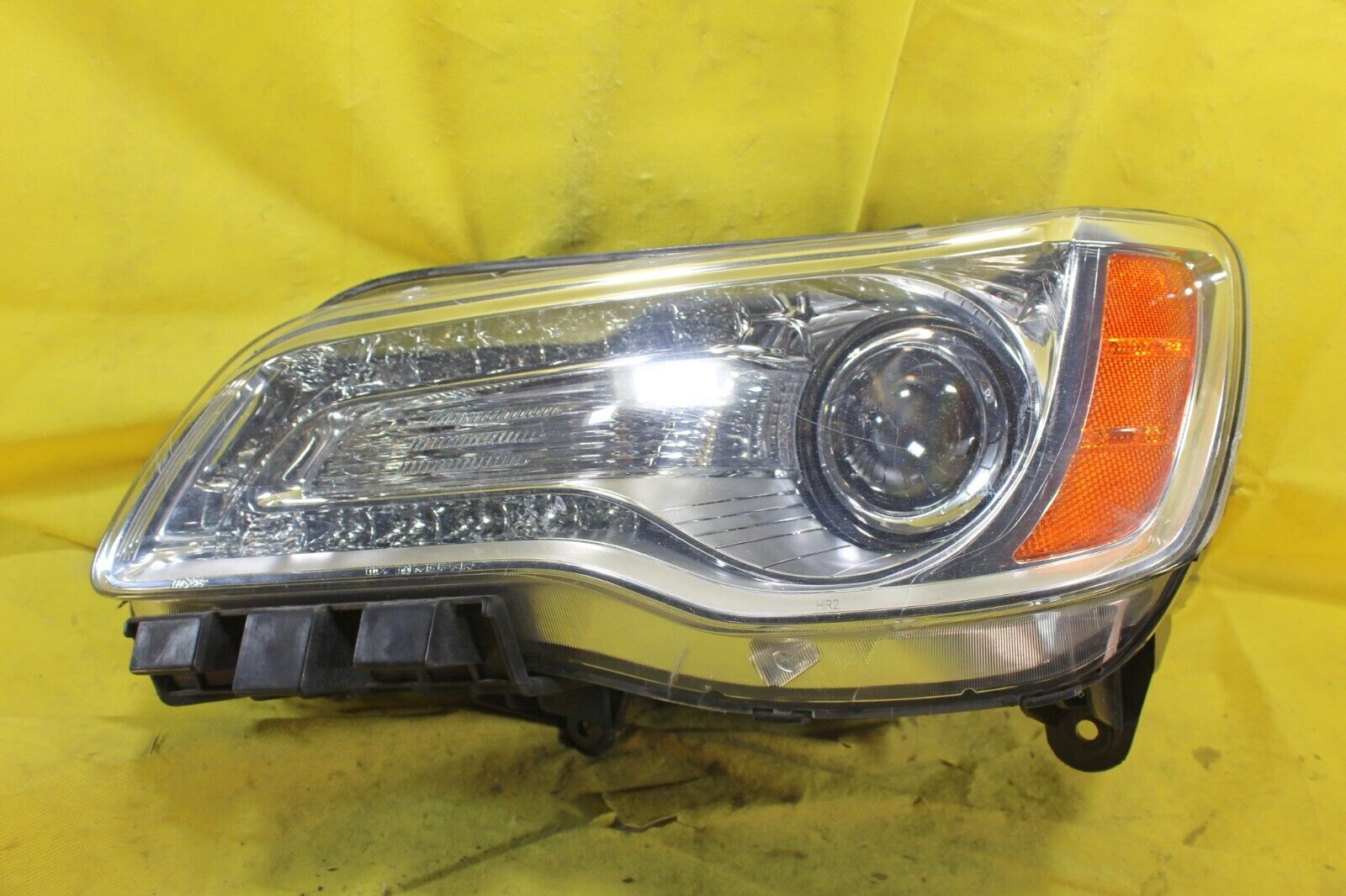 OEM 👽 11 12 13 14 Chrysler 300 (Chrome) Halogen Left L Driver Headlight - Good