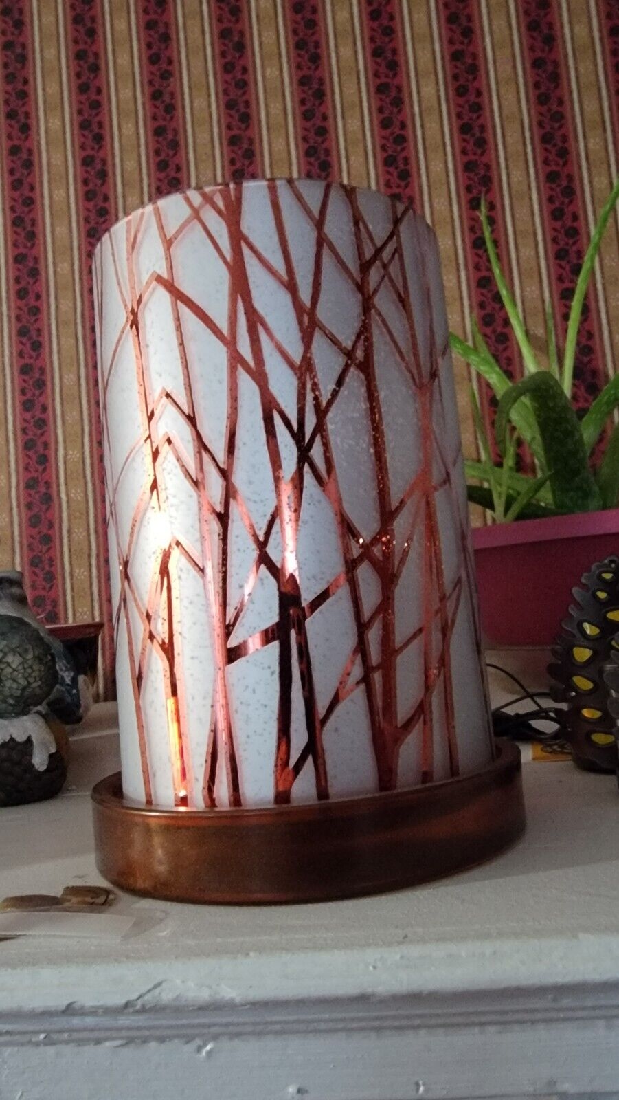 Partylite Shimmering Trees  Hurricane -- New without box. Flawless