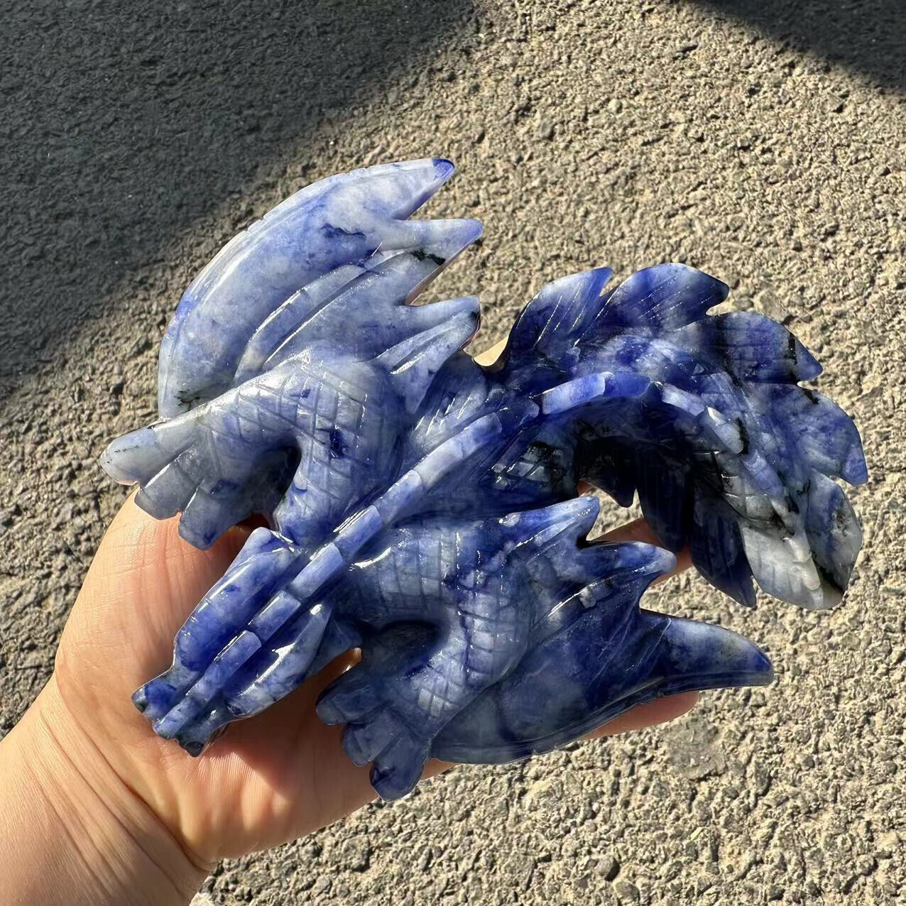 1pc Natural Blue line stone Quartz Carved Fly Dragon Skull Crystal Reiki Healing