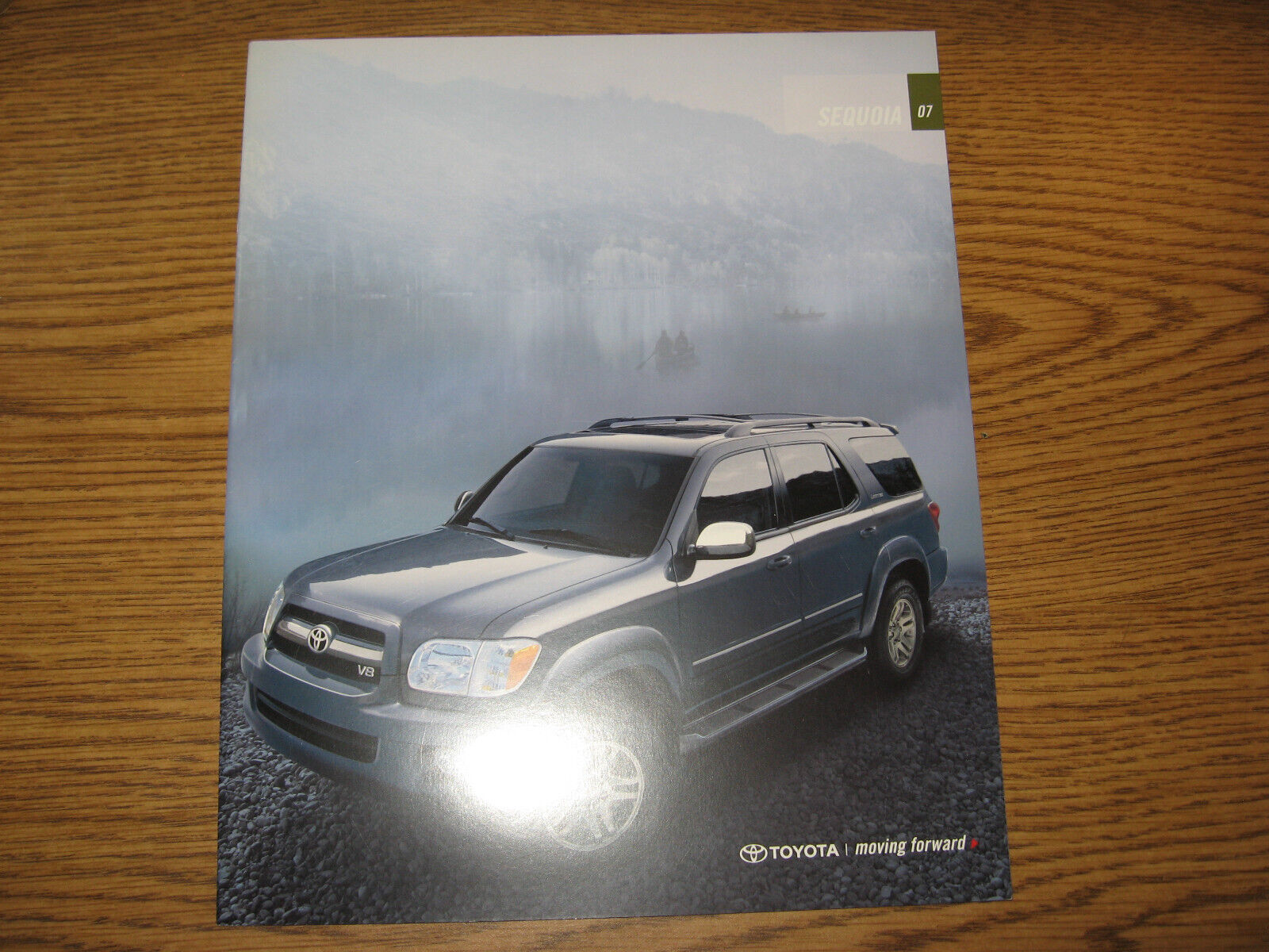 2007 Toyota Sequoia brochure 12 color pages SR5 & Limited