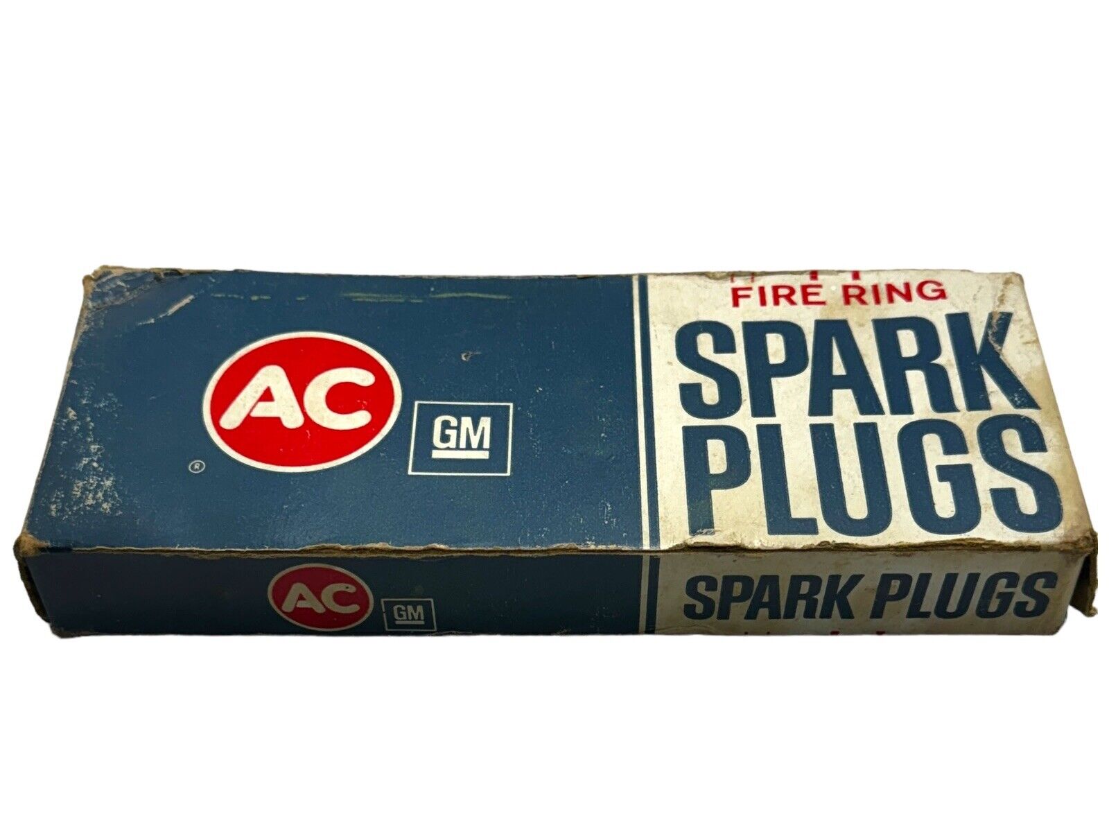 NOS AC DELCO Spark Plugs 8 FIRE RING 84TS 5612150 Made In USA