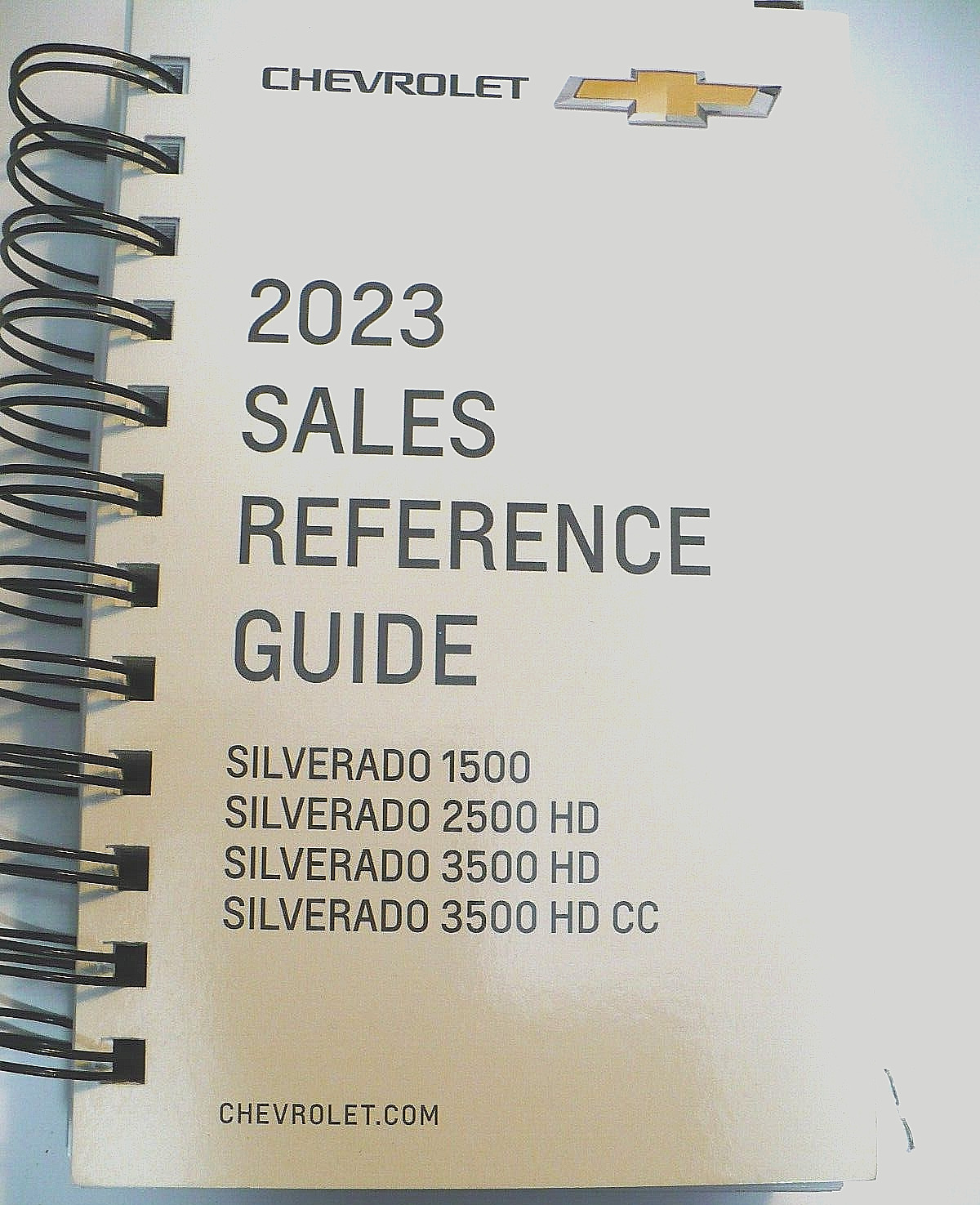 2023 CHEVROLET 1500 TO 3500 TRUCK  SALES REFERENCE GUIDE  BOOK