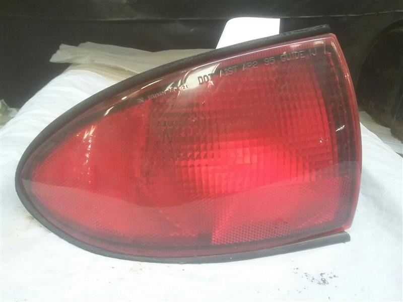 Driver Left Tail Light Quarter Panel Mounted Fits 97-99 CAVALIER 42866