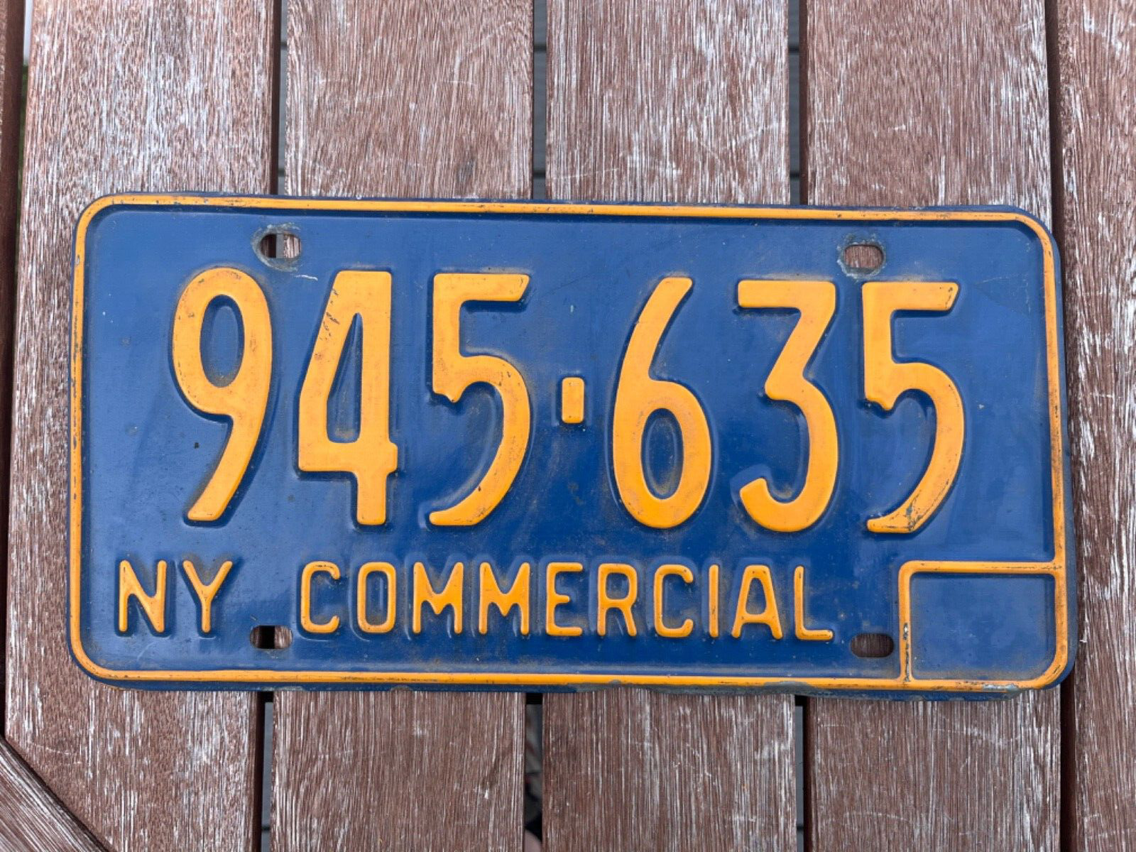 1966-73 New York Commercial License Plate 945 635