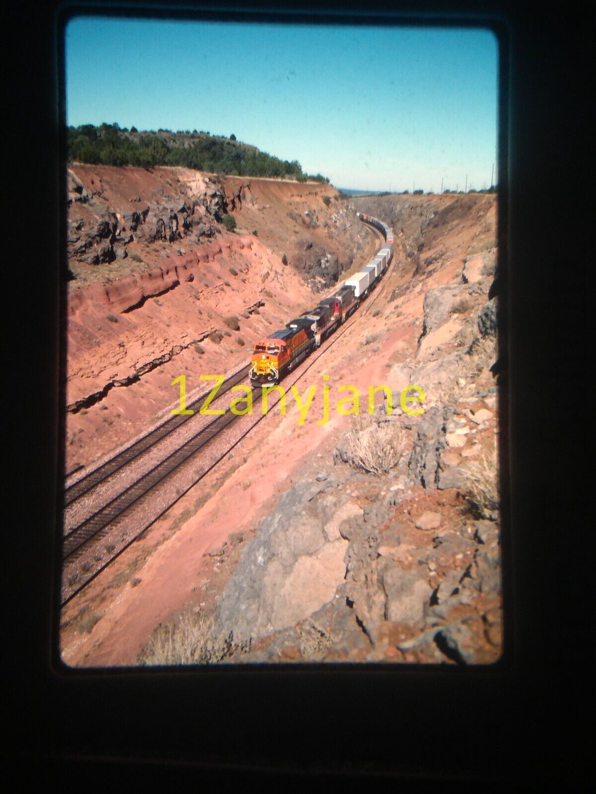 4H11 TRAIN SLIDE Railroad 35MM Photo BNSF 739E E PERRIN AZ 10-17-97