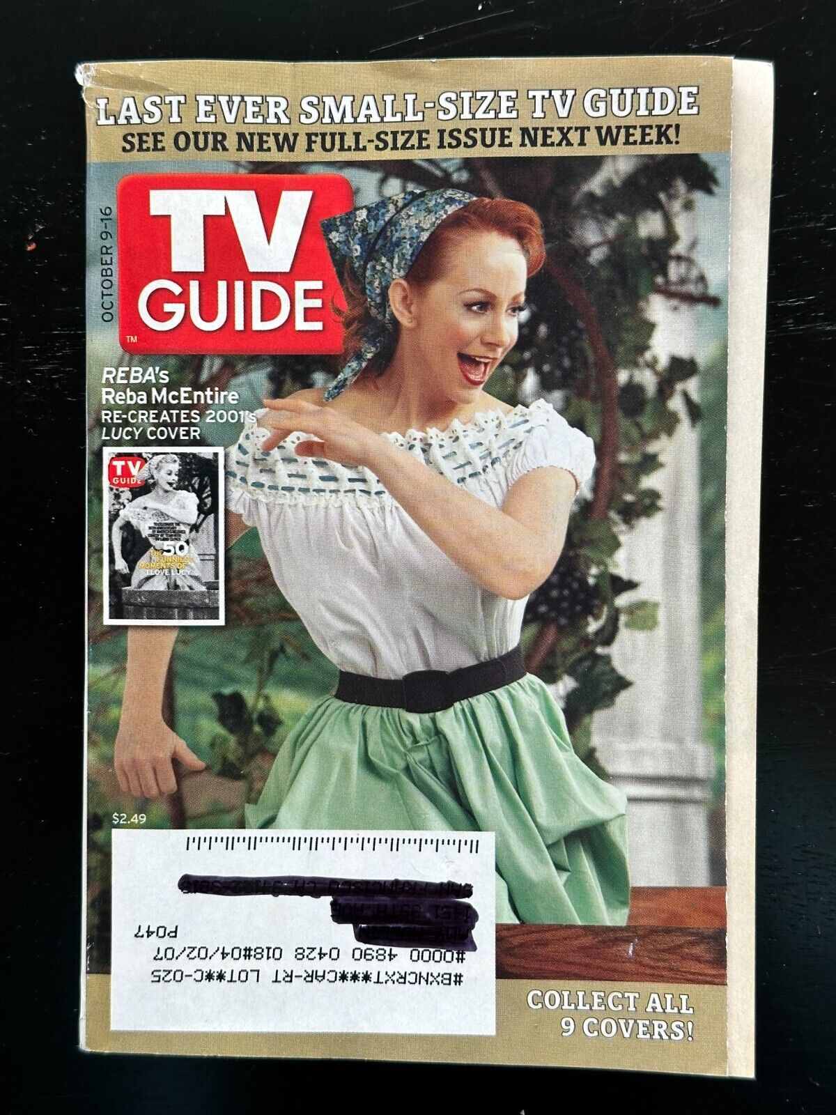 October 9, 2005 TV Guide Last Ever Small Size TV Guide - Reba McEntire as Lucy 