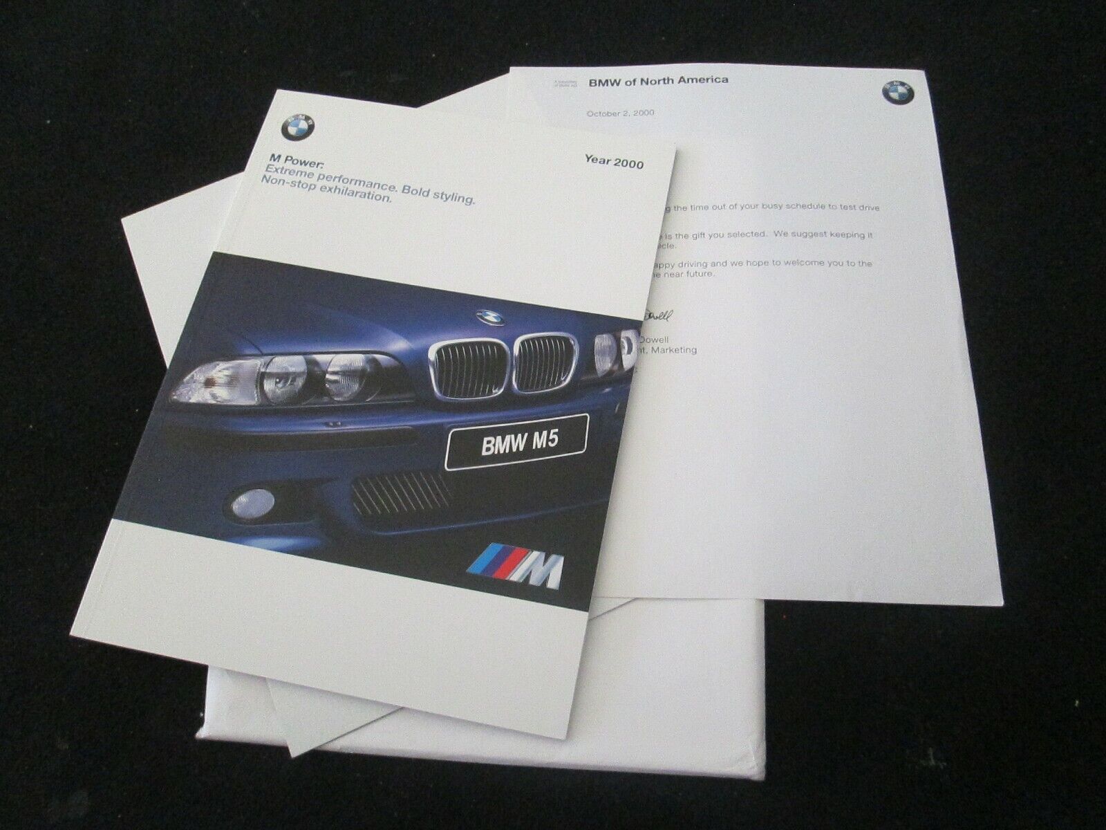 2000 BMW M Cars Brochure M5 E39 Z3 M Coupe & Roadster M3 intro US Sales Catalog