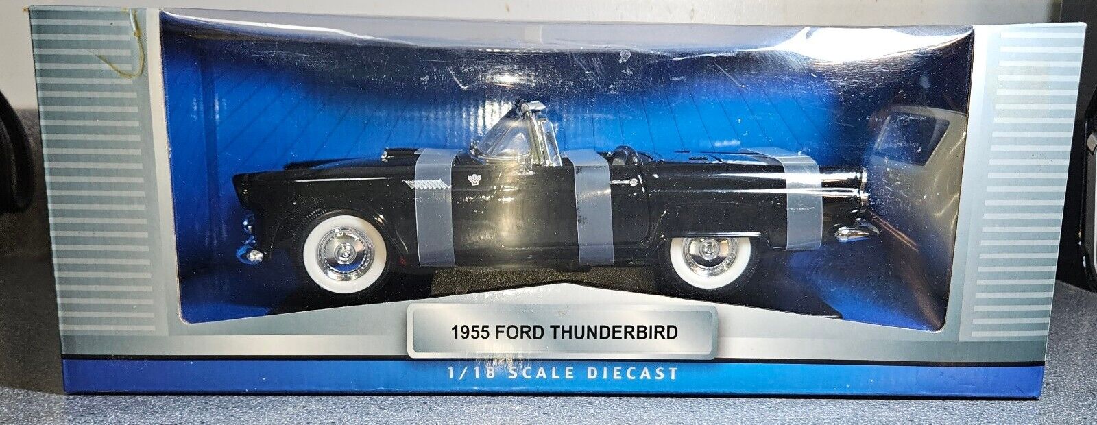 FORD THUNDERBIRD 1955 YAT MING COLLECTORS EDITION REMOVABLE HOOD BLACK 92068.