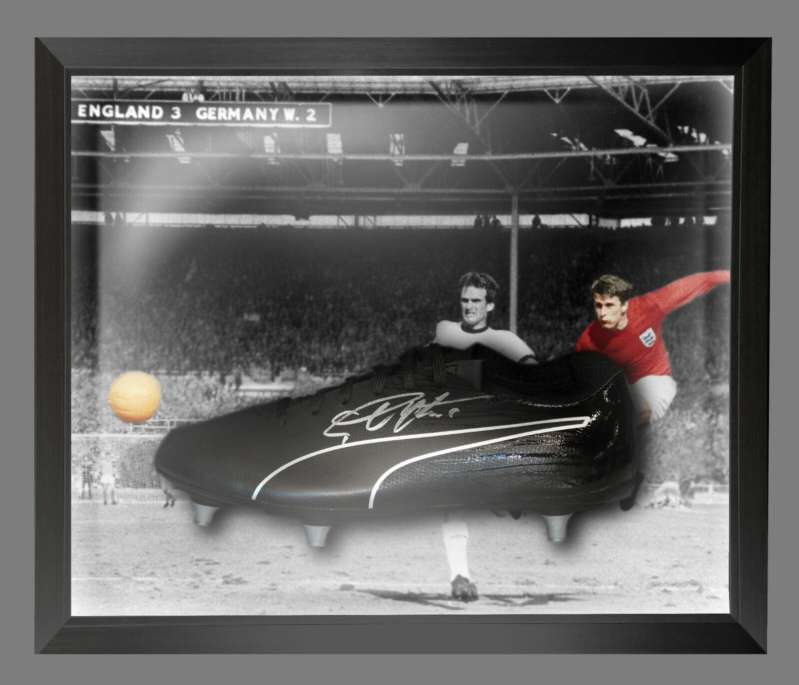 Geoff Hurst England Signed Black Football Boot In An Acrylic Dome Frame : B