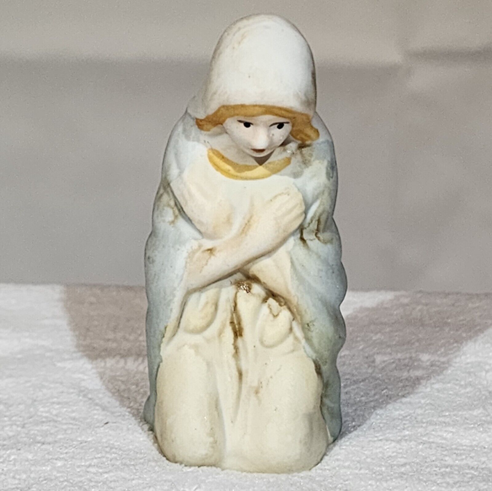 R.O.C. Virgin Mary Nativity Ceramic Bisque Figurine 3.75\