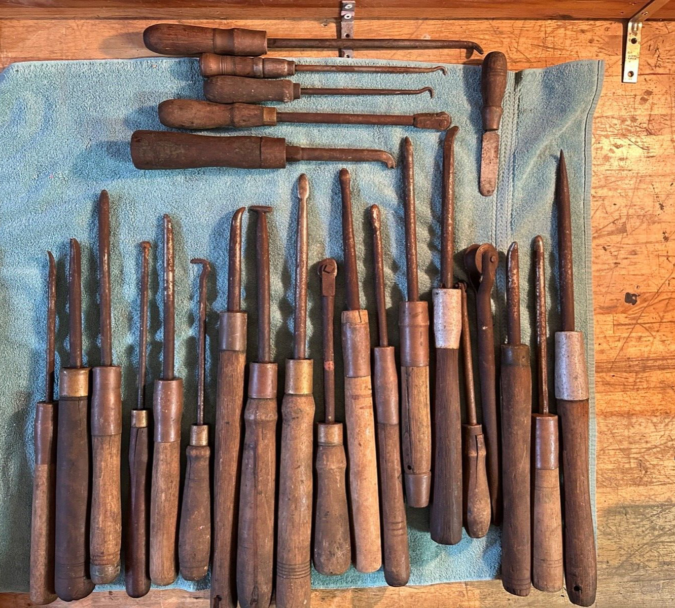 Lot of 25 Antique Primitive Sheet Metal Forming Wooden Handled Molding Tools