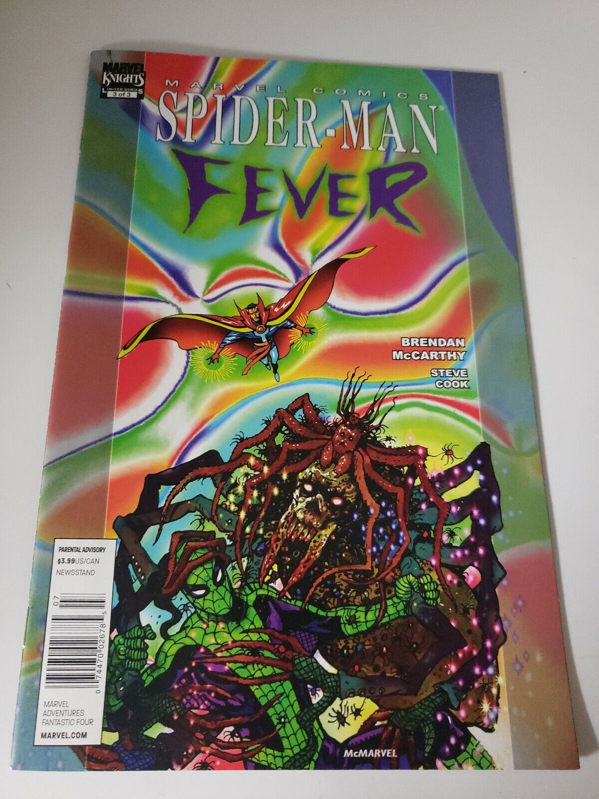 SPIDER-MAN FEVER No 3 Aug 2010 Marvel Comics Newsstand Variant (3 of 3) M4b41