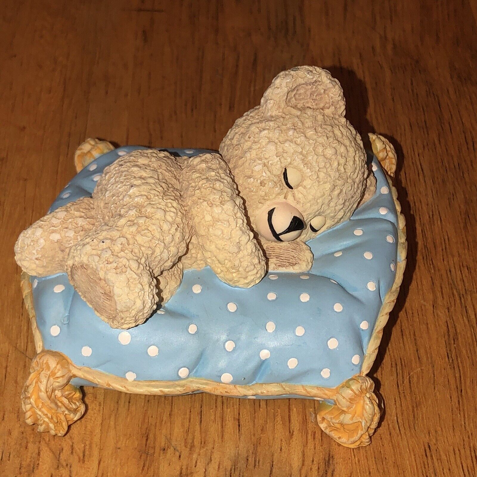 1998 Hamilton Collection Snuggle Bear Figurine Sweet Dream Snuggle ￼
