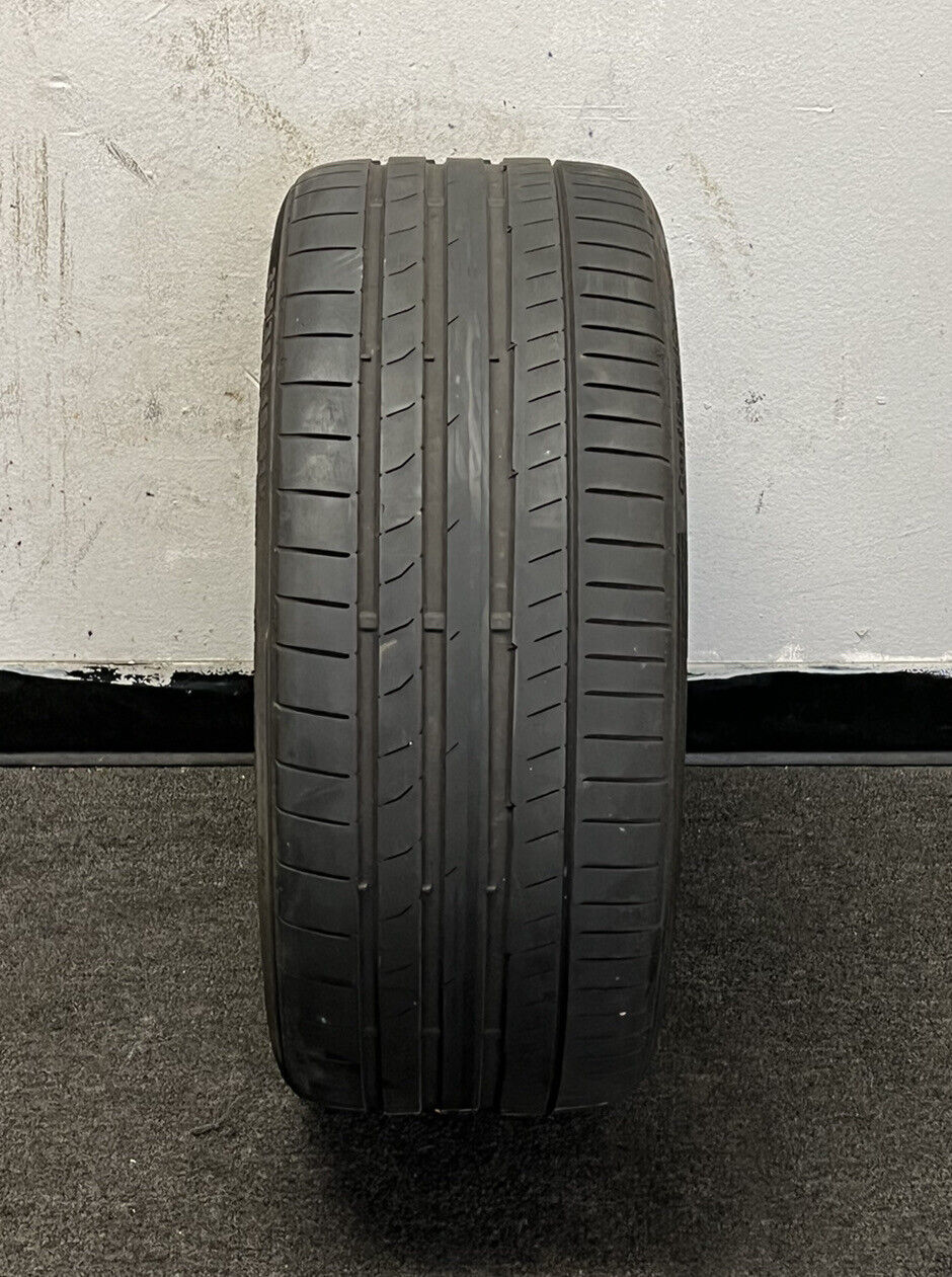 One Used Continental ContiProContact 5P  235/35/R19 Tire