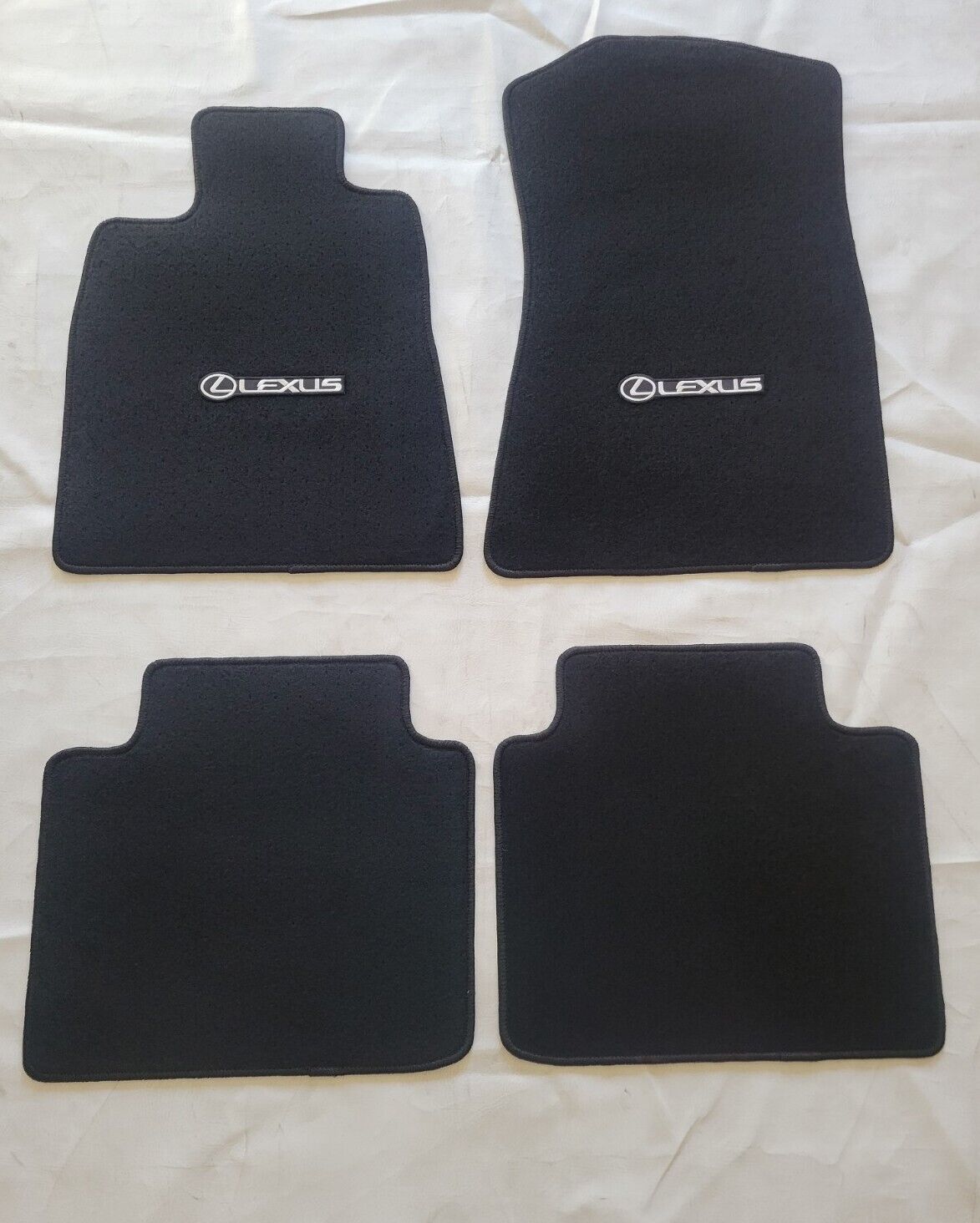 For 06-11 Lexus GS300 GS350 Floor Mats Carpet Front Rear Black W/EMBLEM L