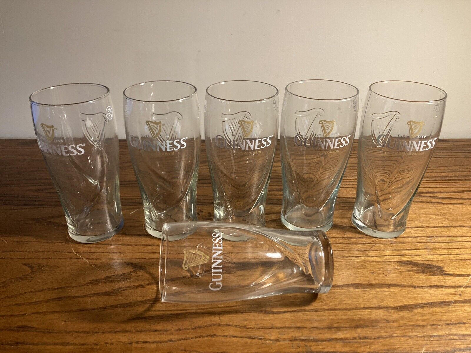 Set Of 5 Guinness Beer 06/13 Pint Gravity Glass Raised Harp Beer Glass Dublin +