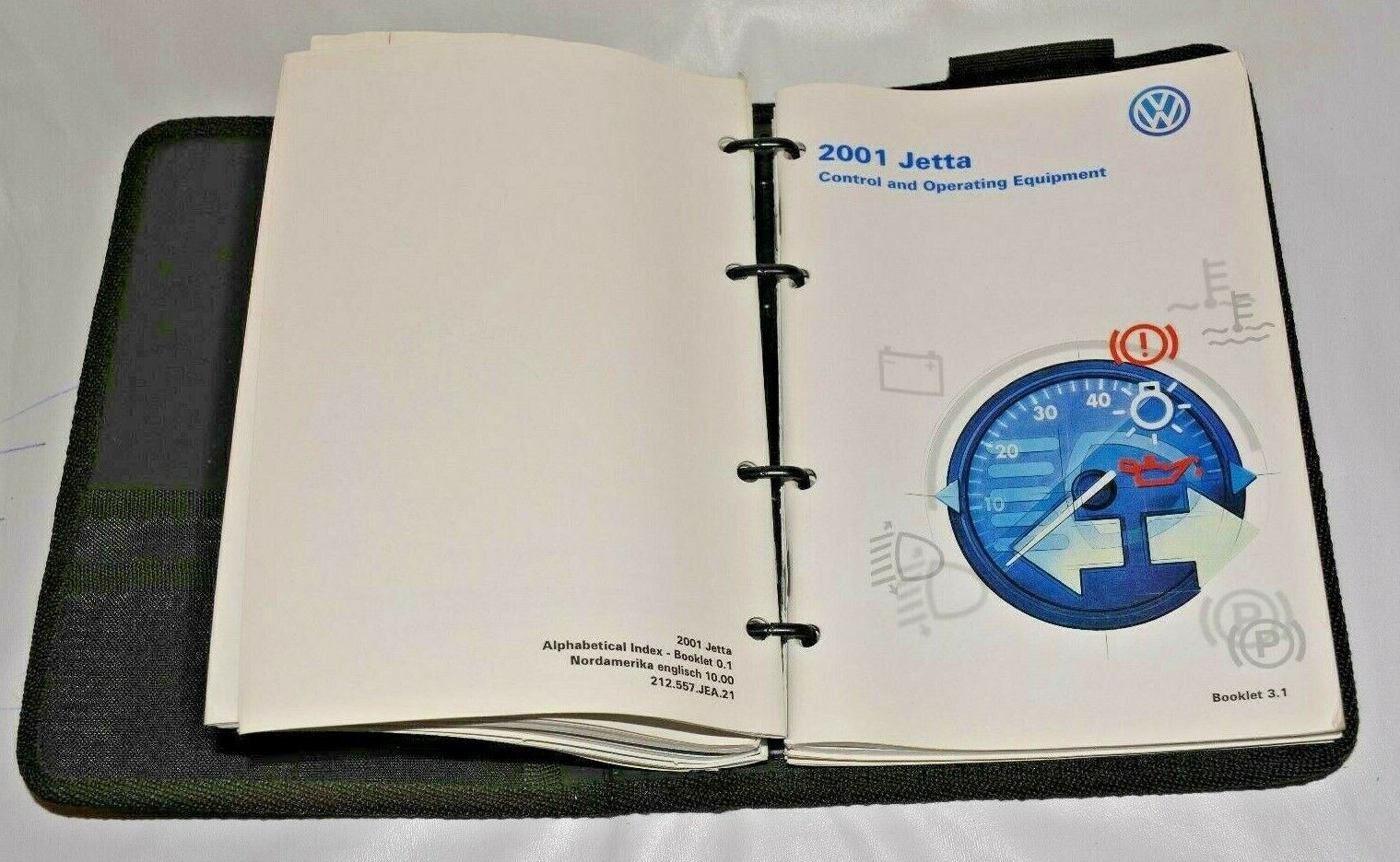 2001 VOLKSWAGEN JETTA OWNERS MANUAL GUIDE BOOK SET WITH CASE OEM